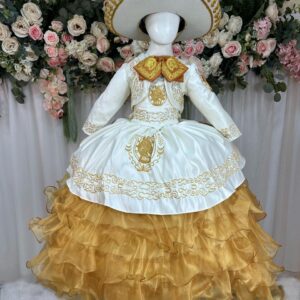 MODELO VESTIDO CHARRA BOUTIQUE